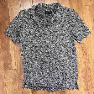 Liz Claiborne Black and White Patterned Shirt